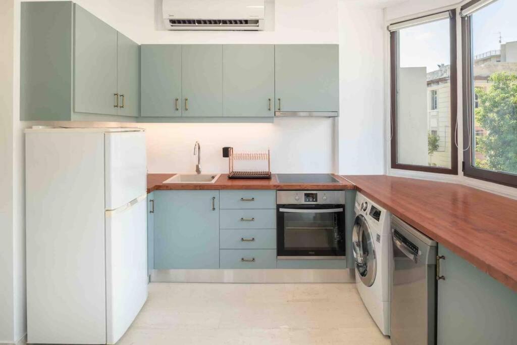 Urban View Apartment Iraklio